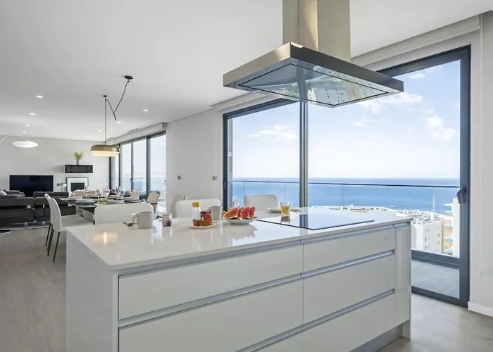 Tower Penthouse By Homie Appartement